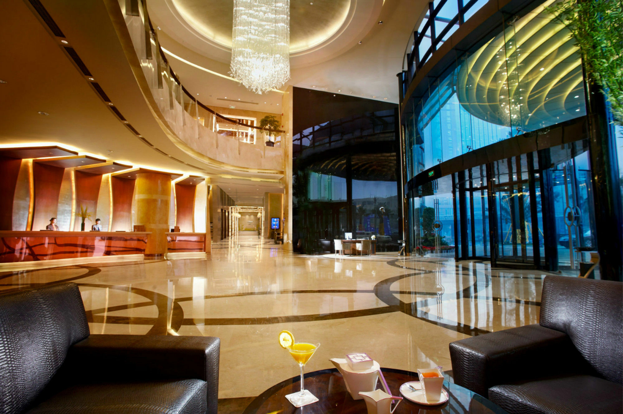 Renaissance Chengdu Hotel Exterior photo